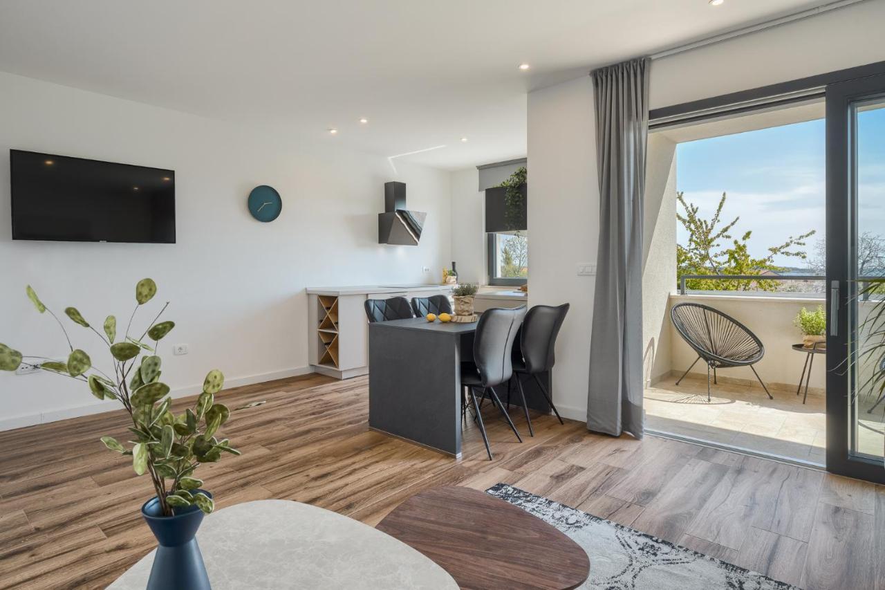 Belvedere Holidays Novigrad Istria Exterior foto